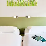 Ibis Budget West