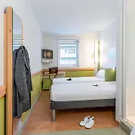 Ibis Budget West Hotel Zürich