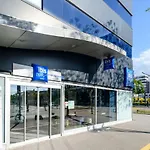 Ibis Budget West מלון