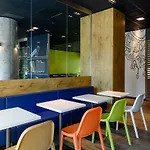 Ibis Budget West *