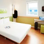 Отель Ibis Budget West *