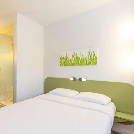 Ibis Budget West Zurigo
