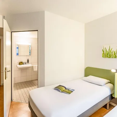 Ibis Budget West * Zurigo