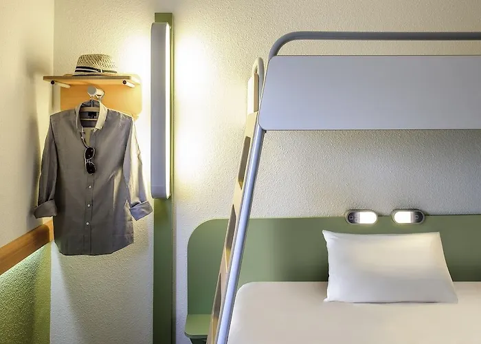 Hotel Ibis Budget West