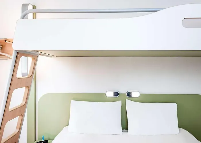 Ibis Budget West * 취리히