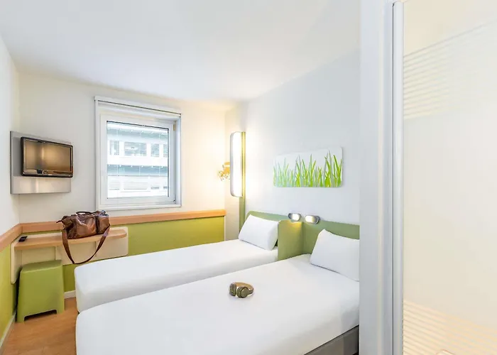 Ibis Budget West * Zúrich