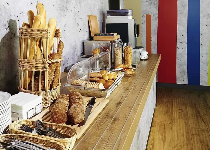 Ibis Budget West 호텔