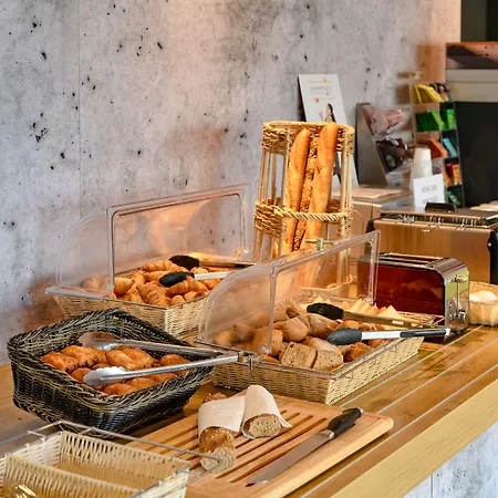 Ibis Budget West * Curych